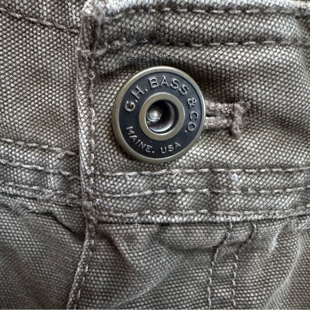 GH Bass Canvas Pants Men Tan Khaki Flat Front Zip Cargo Pocket Sz 32 x 30 - Picture 6 of 9